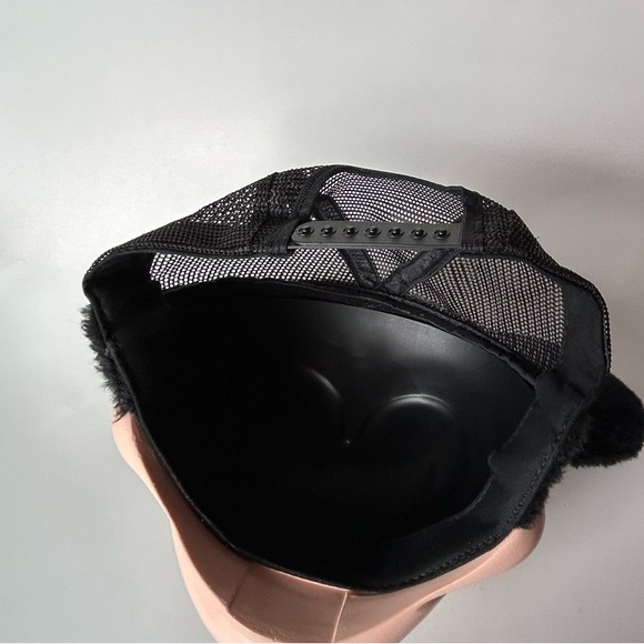 Vintage 1990’s Classic Disney Mickey Mouse SnapBack hat (Rare) - Picture 5 of 7